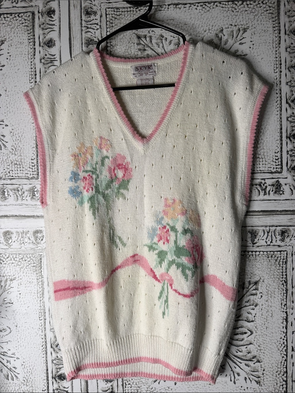Sky Cream V-Neck Floral Knit Sweater Vest with Pink Trim